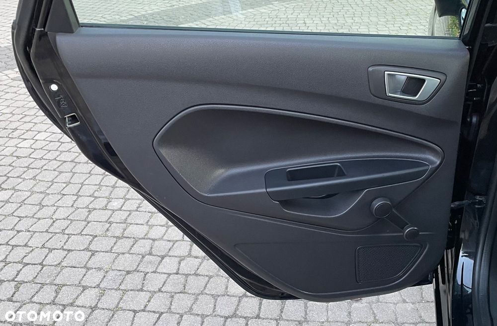 Ford Fiesta 1.0 Trend - 21