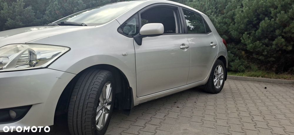 Toyota Auris - 8