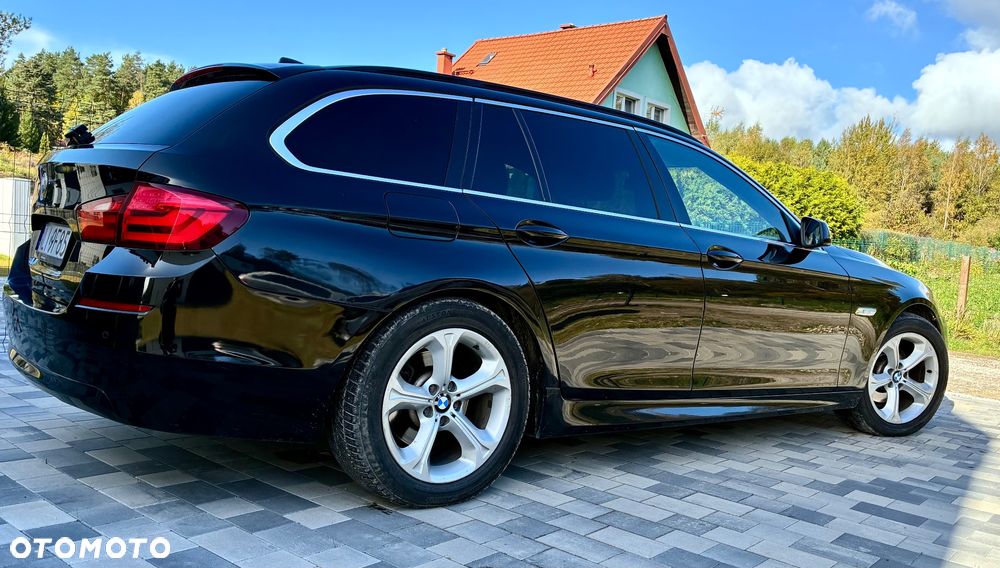 BMW Seria 5 520d Touring Sport-Aut - 11