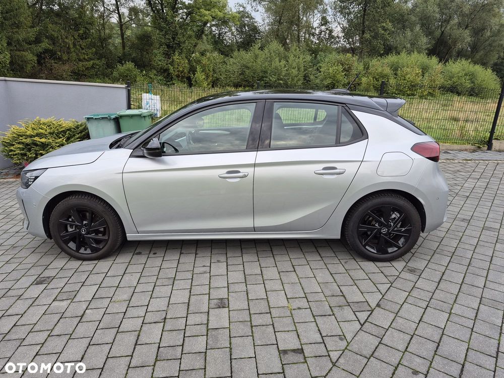 Opel Corsa 1.2 GS Line S&S - 12