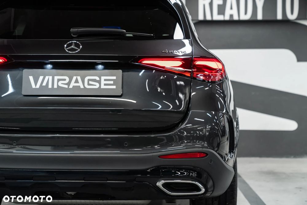 Mercedes-Benz GLC - 27