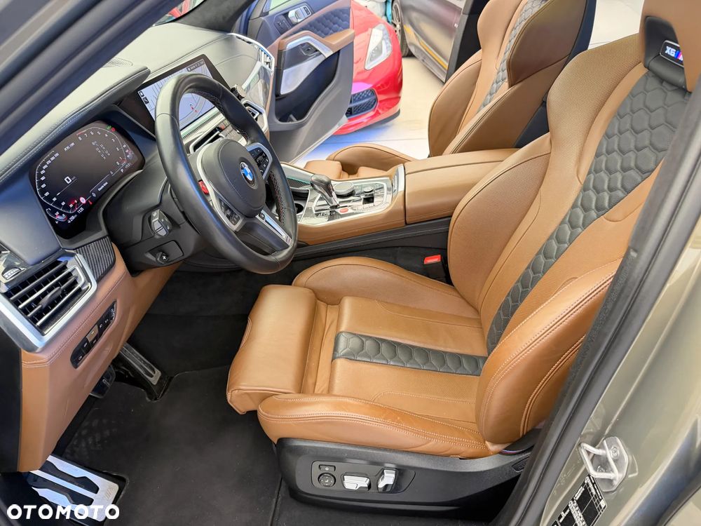 BMW X6M - 8