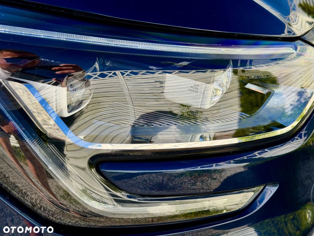 Renault Megane ENERGY TCe 130 EDC BOSE EDITION - 33