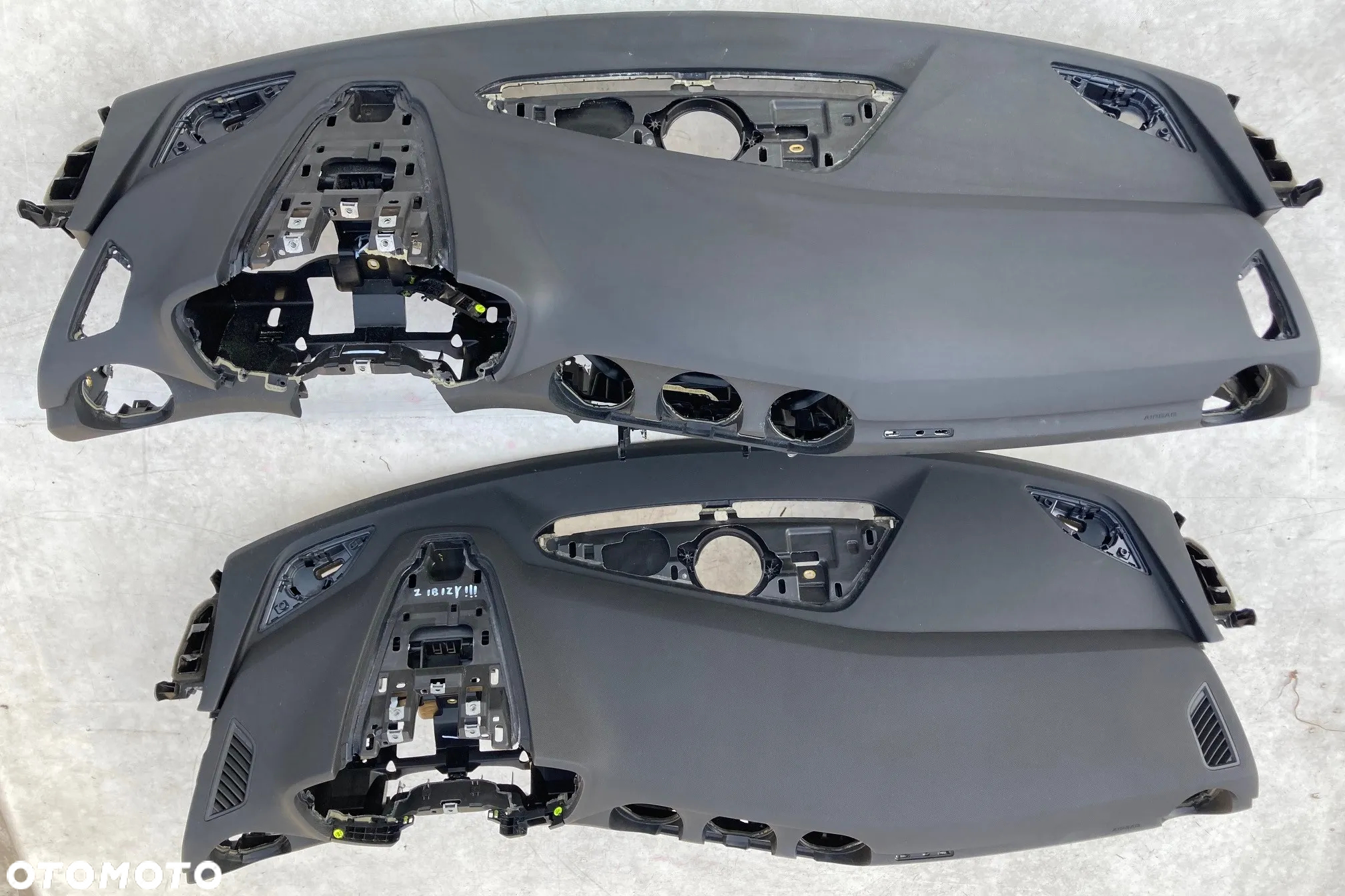 AUDI TT 8S TTS TTRS DESKA KONSOLA KOKPIT PULPIT PULKA PARAPET DASHBOARD    OKAZJA - 2