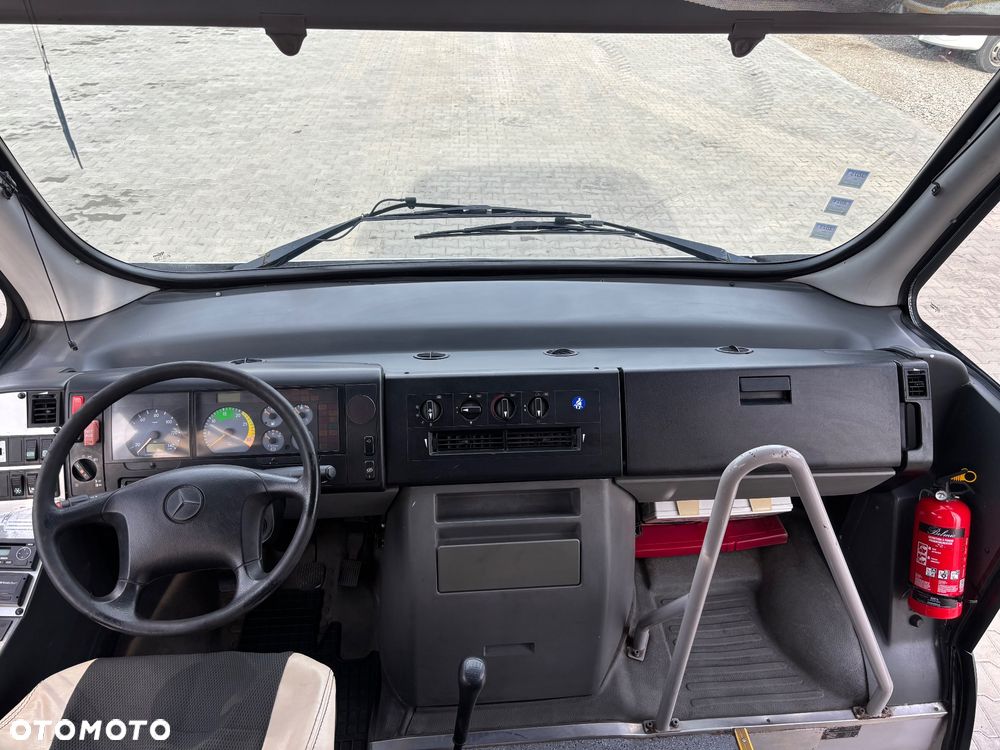 Mercedes-Benz Vario 816 - 10