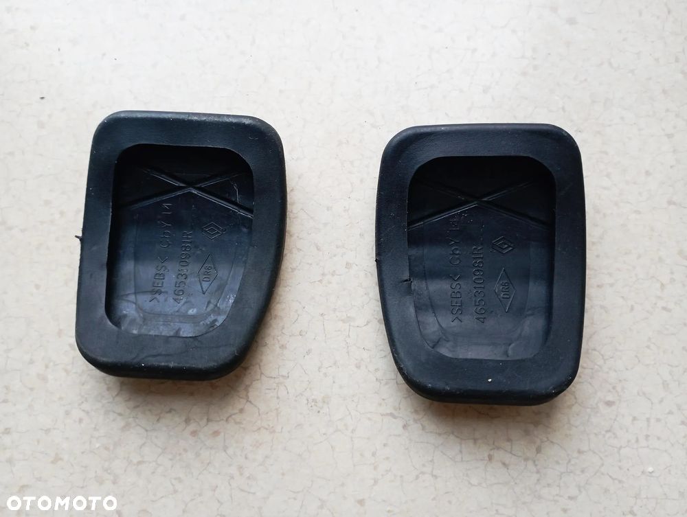 NANAKŁADKA GUMA pedału hamulca RENAULT manual - 4