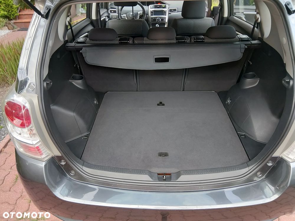 Toyota Verso - 16