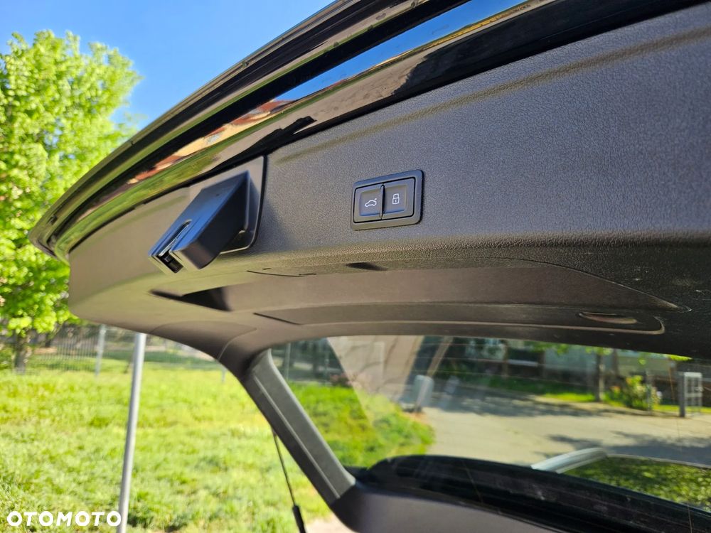 Audi A4 Avant 40 TDI S Line S tronic - 21