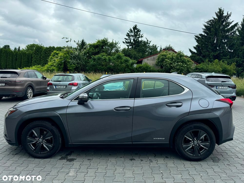 Lexus UX 250h GPF Business Edition AWD - 9