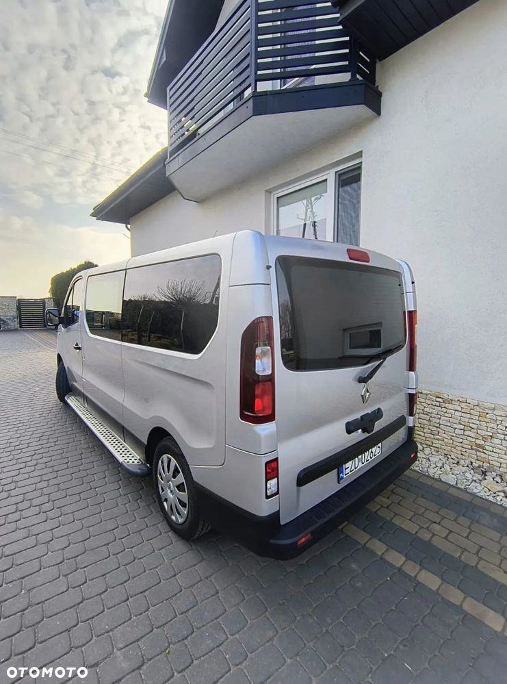 Renault Trafic - 2