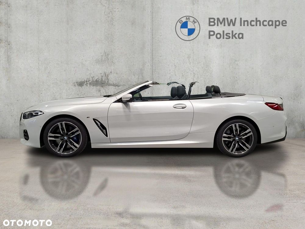 BMW Seria 8 840i - 2