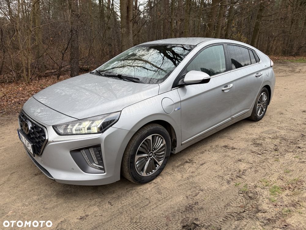 Hyundai IONIQ 1.6 GDI Premium - 13