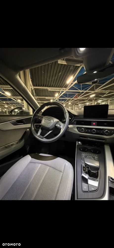 Audi A4 Limousine - 34