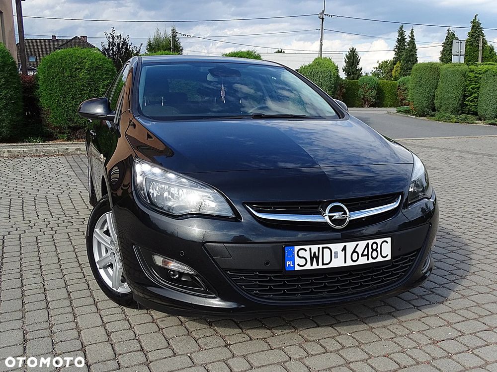 Opel Astra 1.4 T Cosmo EU6 - 20