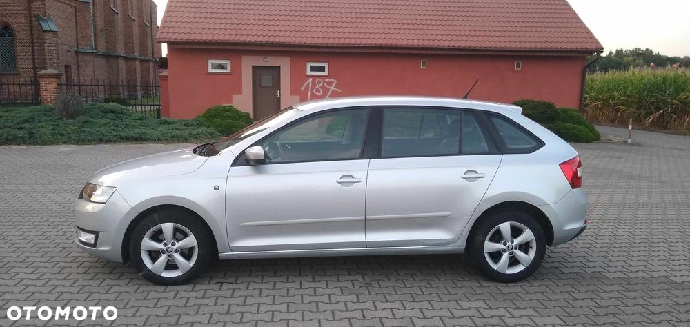 Skoda RAPID Spb 1.2 TSI Ambition - 2