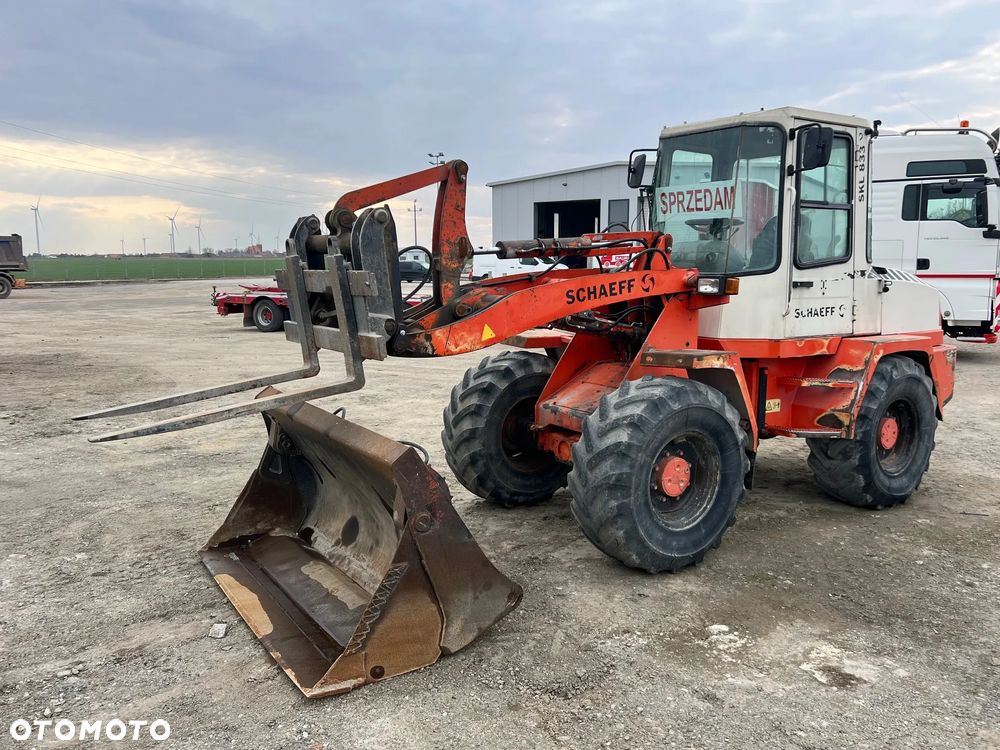 Schaeff Schaeff SKL 833 - 3