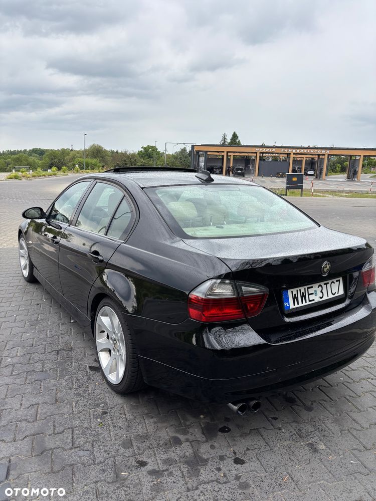BMW Seria 3 325xi - 6