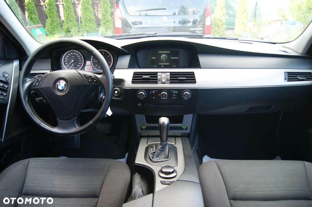 BMW Seria 5 520d Touring - 20