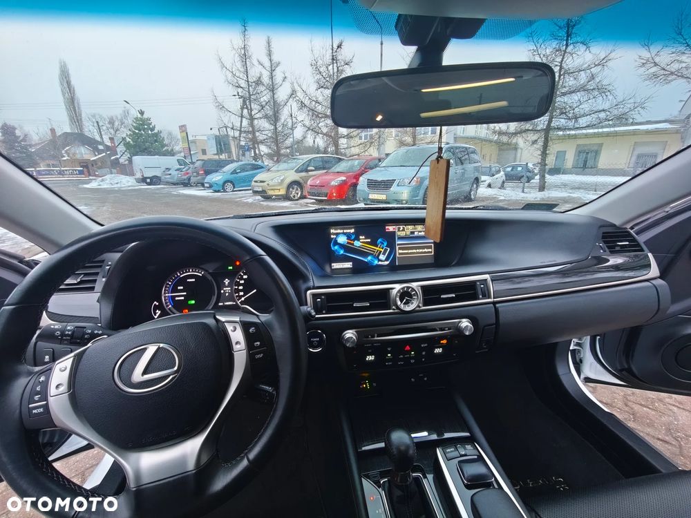 Lexus GS 300h Elite - 12