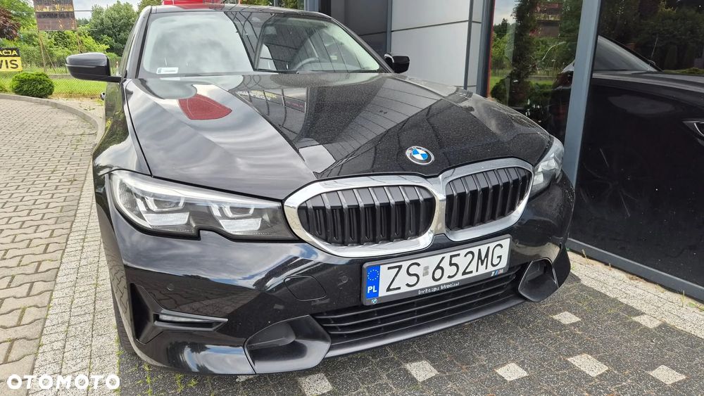 BMW Seria 3 318d Business Edition - 1