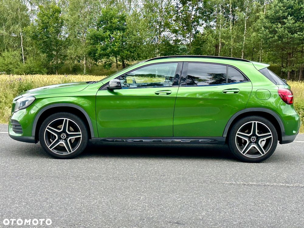Mercedes-Benz GLA 250 4Matic 7G-DCT AMG Line - 5