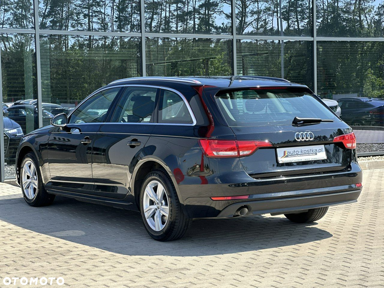 Audi A4 2.0 TDI S tronic - 9