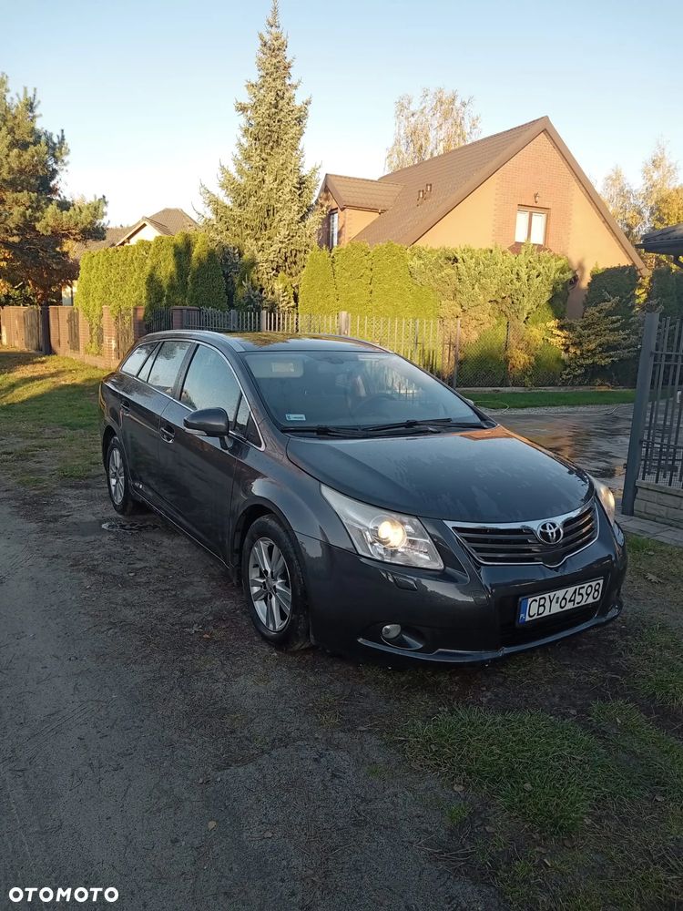 Toyota Avensis 2.0 D-4D Luna - 7