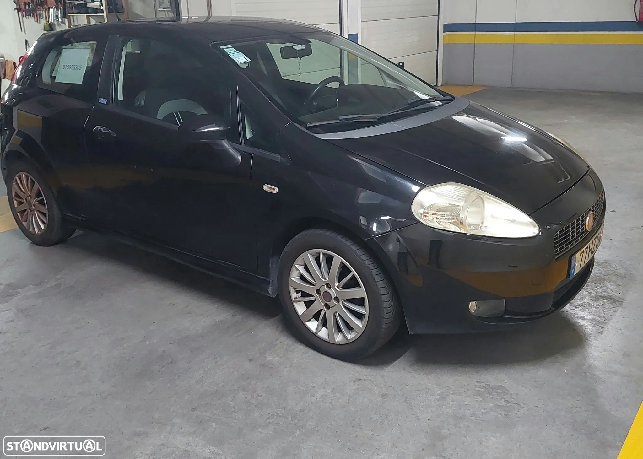 Fiat Grande Punto 1.2 Redbull Blue Elements - 1