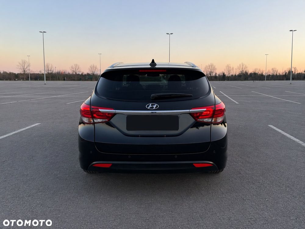 Hyundai i40 Kombi 1.7 CRDi Premium - 21
