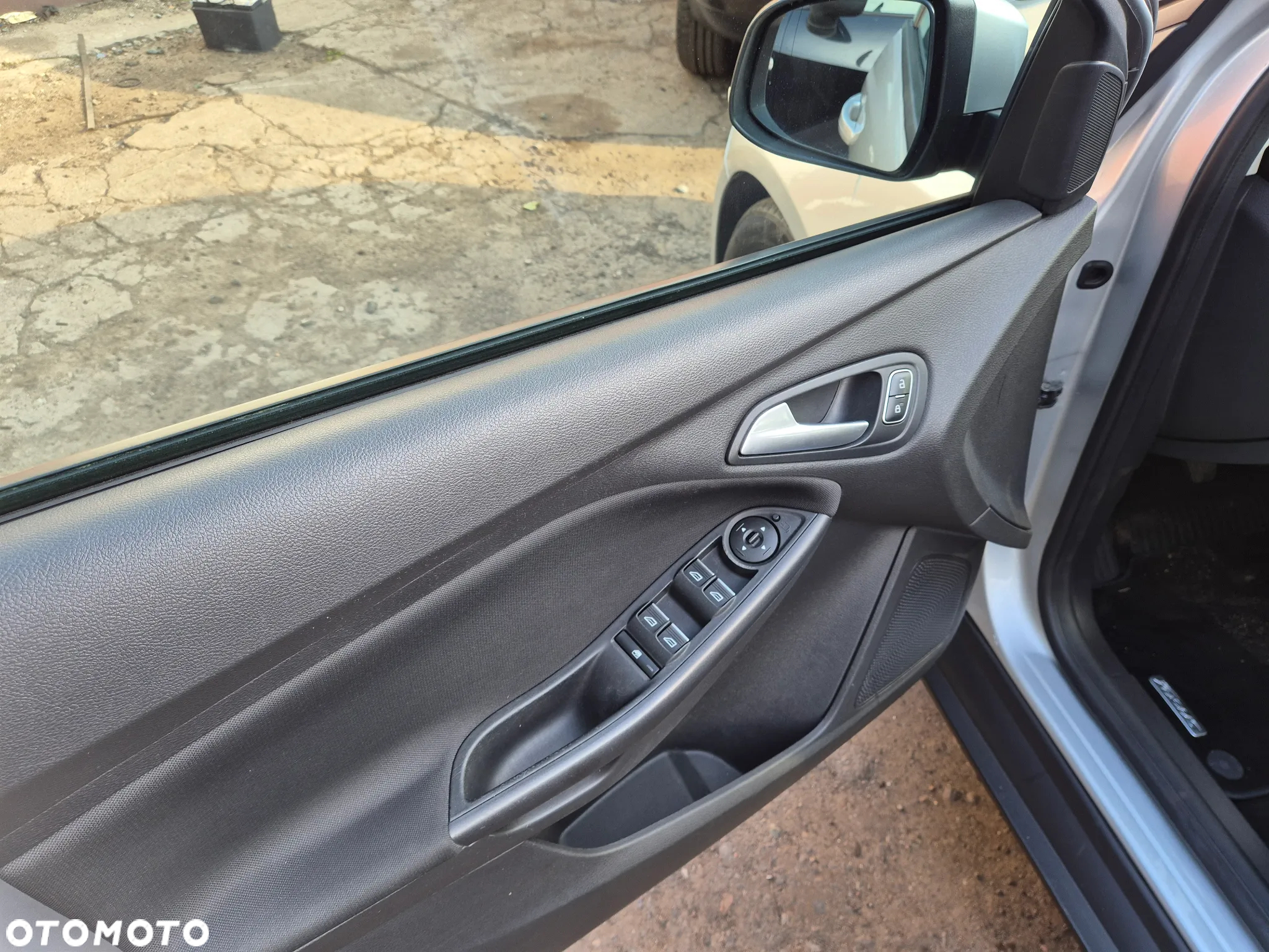 Ford Focus 1.5 TDCi ECOnetic 88g Start-Stopp-System Business - 14
