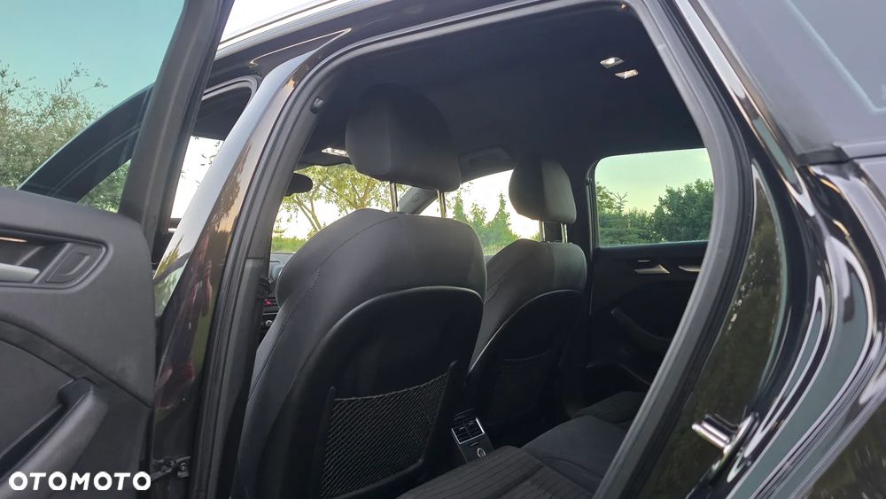 Audi A3 Sportback 2.0 TDI S tronic S line Sportpaket - 13