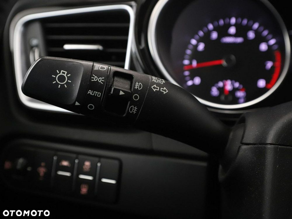 Kia XCeed 1.4 T-GDI OPF VISION - 32