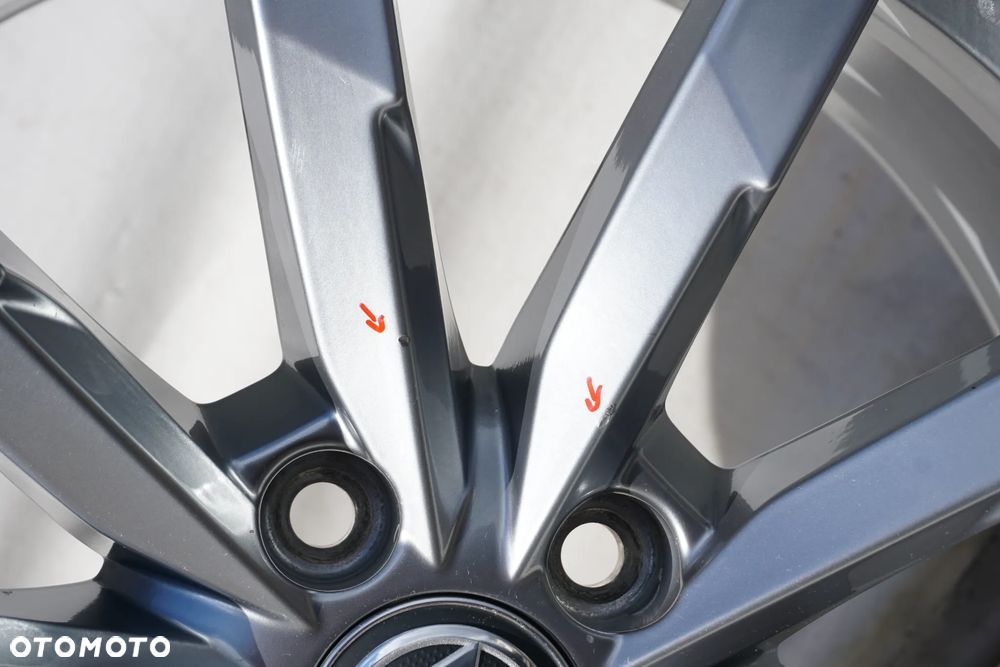 Volkswagen 5x112 18 8J et44 3G0601025 Q - 9