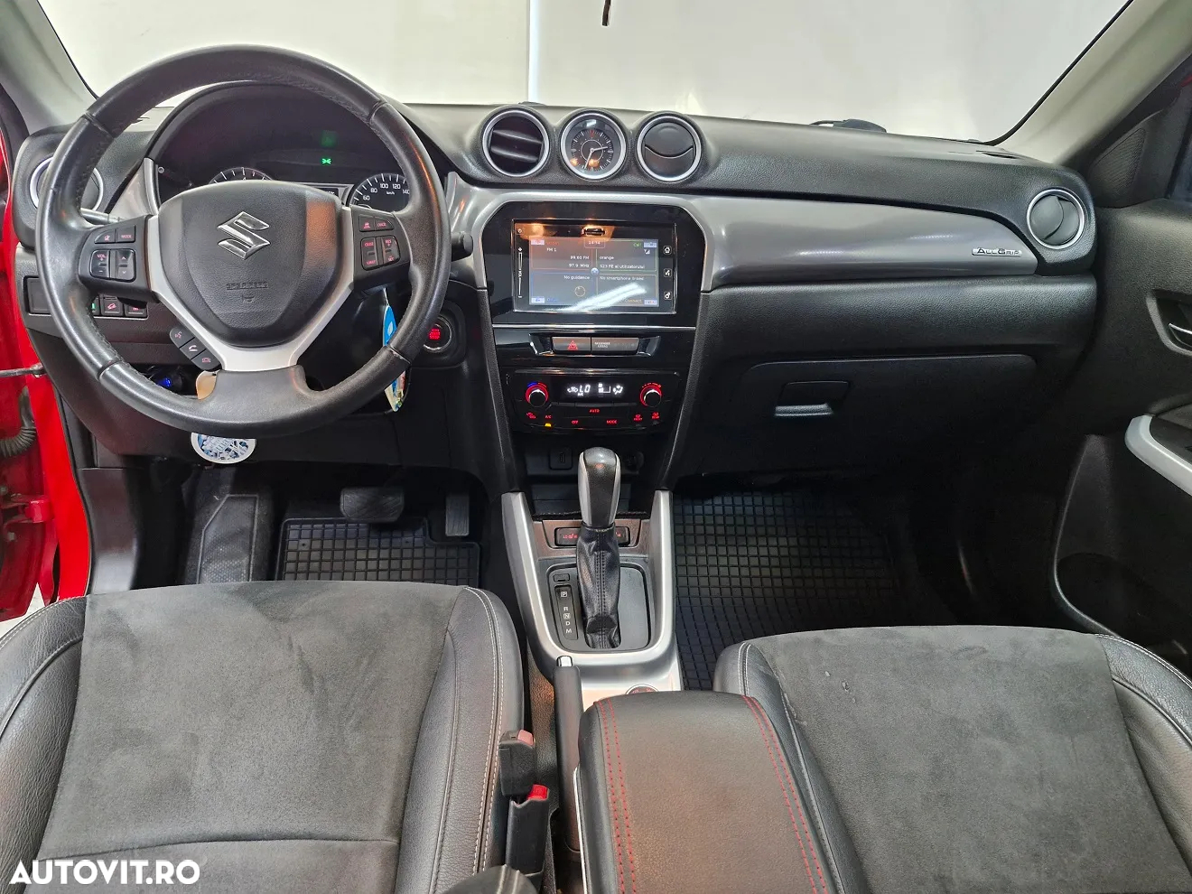 Suzuki Vitara 1.6 4X4 Luxus Aut. - 3