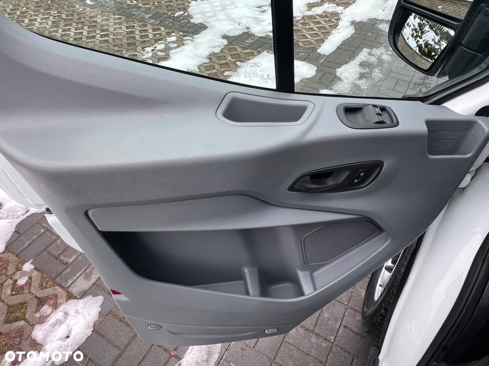 Ford TRANSIT - 20