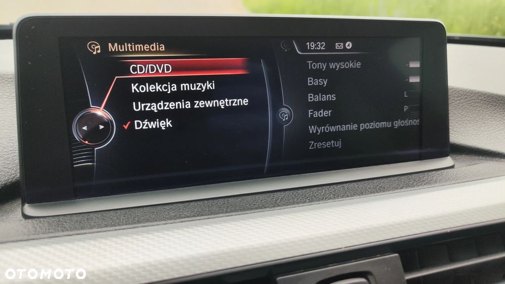 BMW Seria 3 - 24