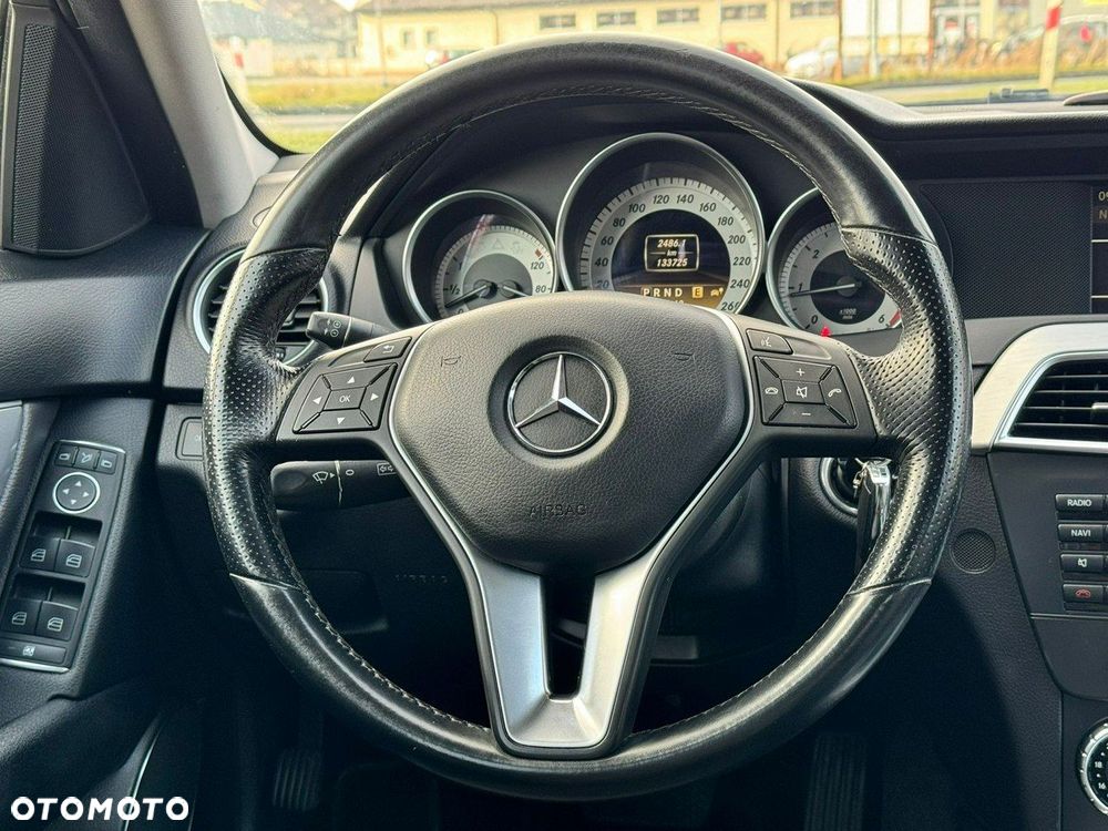 Mercedes-Benz Klasa C 180 CDI 7G-TRONIC Avantgarde Edition - 20