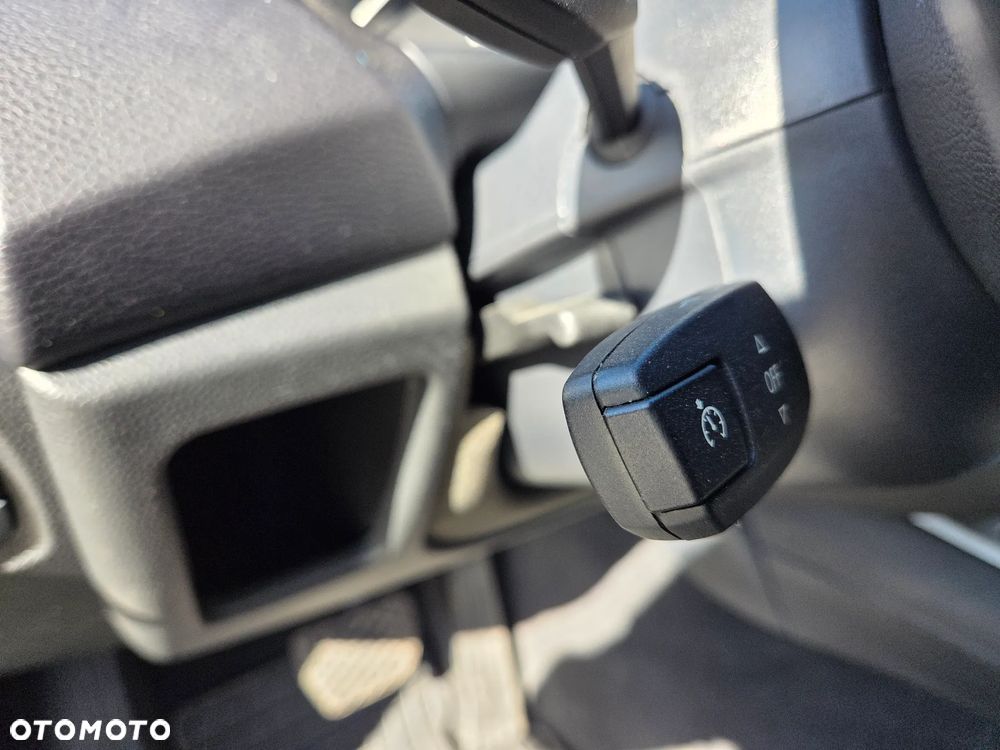 BMW Seria 1 116i - 13