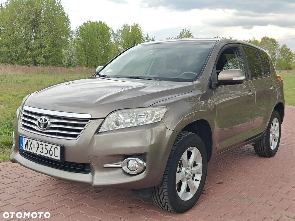 Toyota RAV4 - 3
