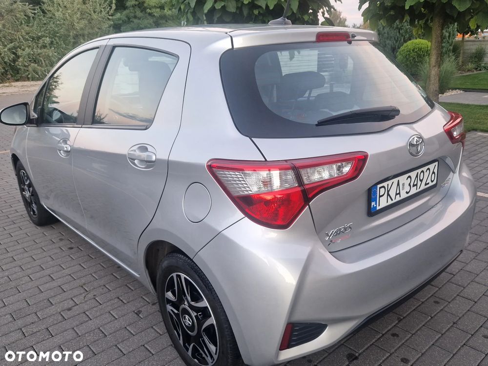 Toyota Yaris - 8