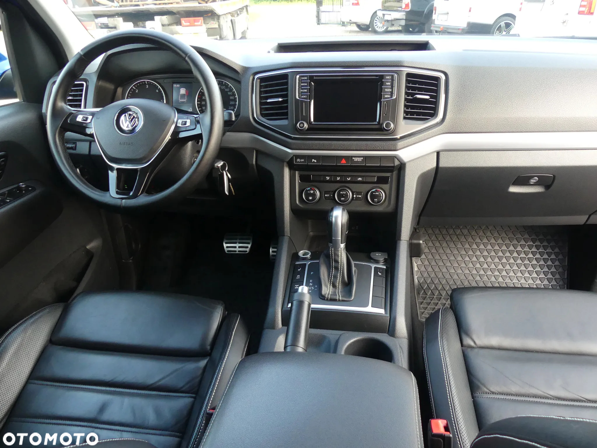 Volkswagen Amarok 3.0 TDI 4MOTION Autm Aventura - 22