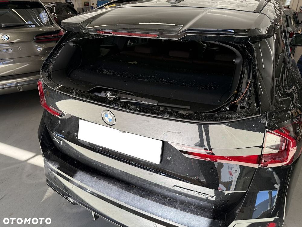 BMW X1 xDrive23d mHEV xLine sport - 7