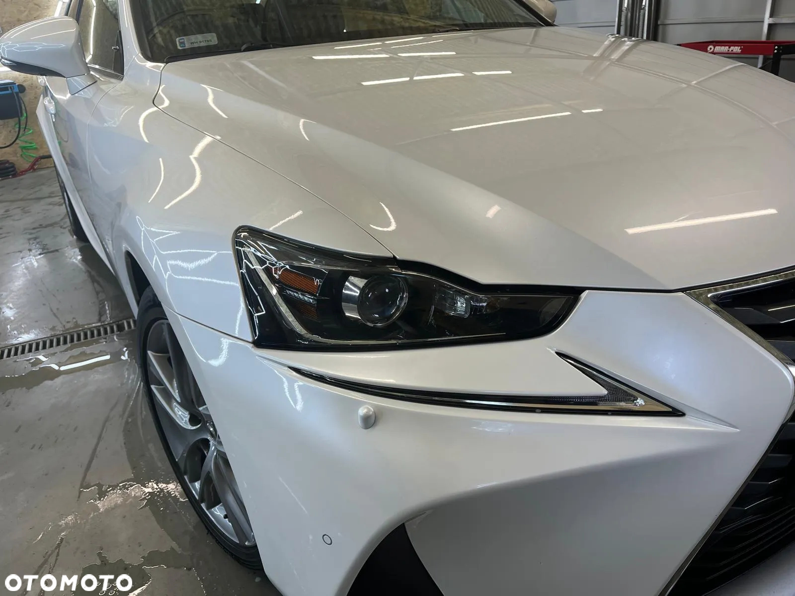 Lexus IS 200t / 300 Elegance - 5