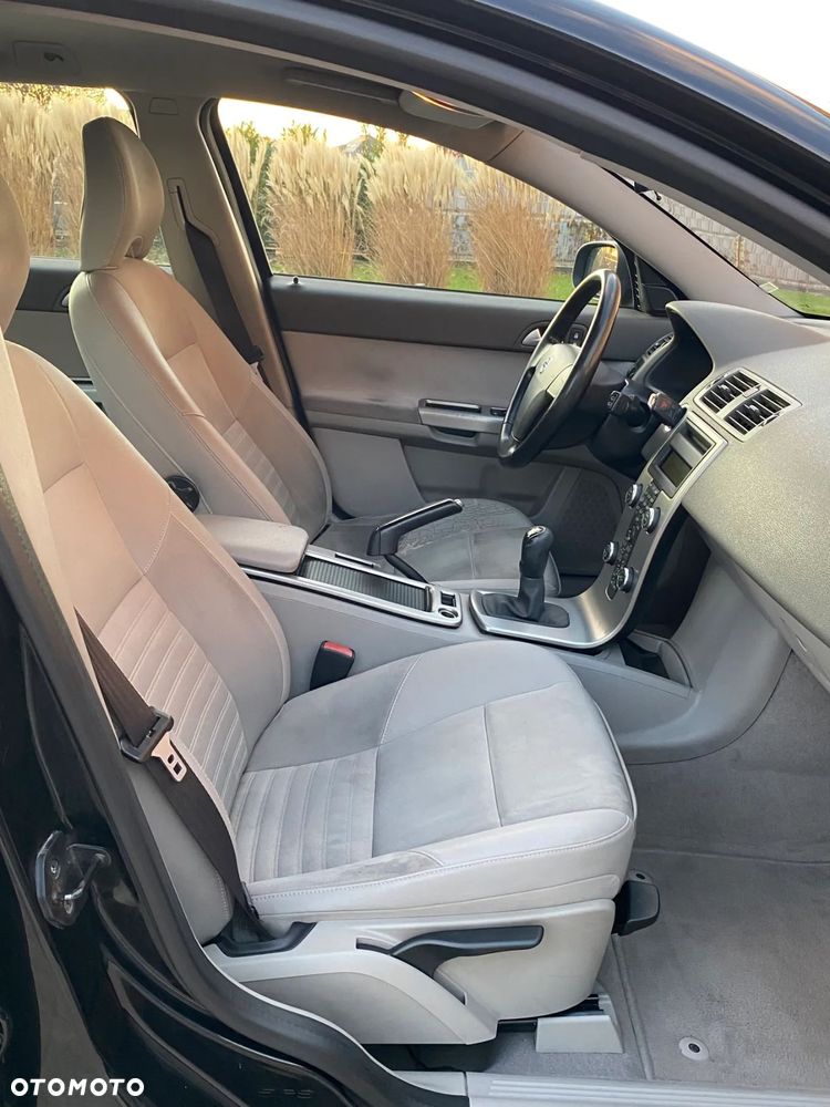 Volvo V50 2.0D Kinetic - 14