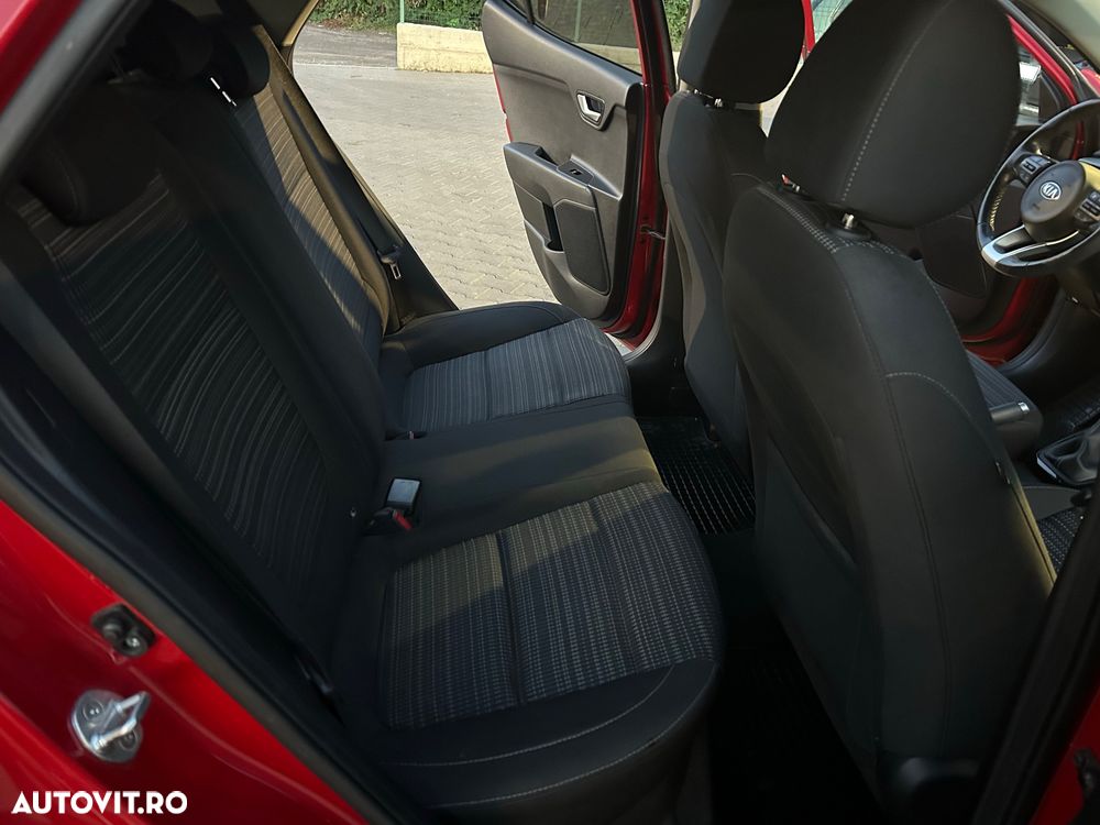Kia Stonic 1.2 GSL Trend - 8