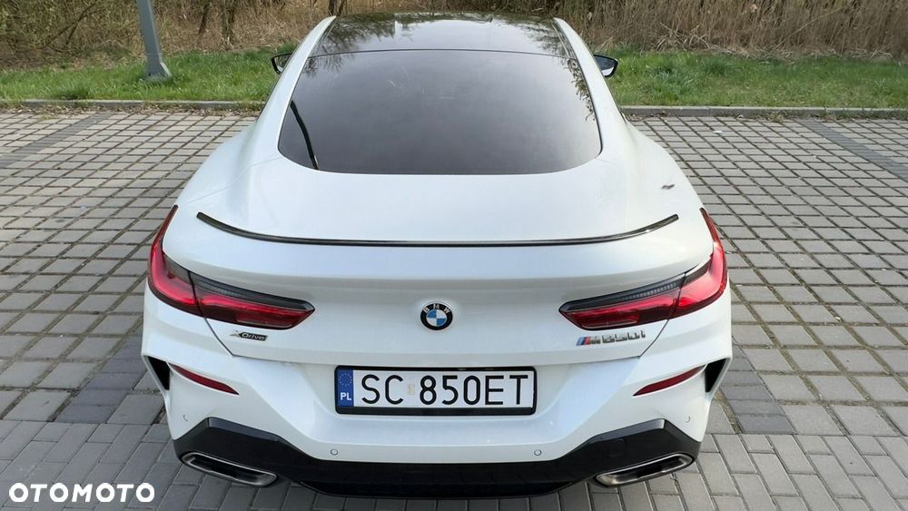 BMW Seria 8 - 11
