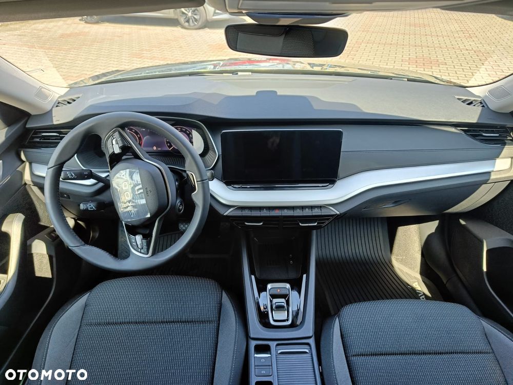 Skoda Octavia 1.5 TSI mHEV Drive Selection DSG - 12