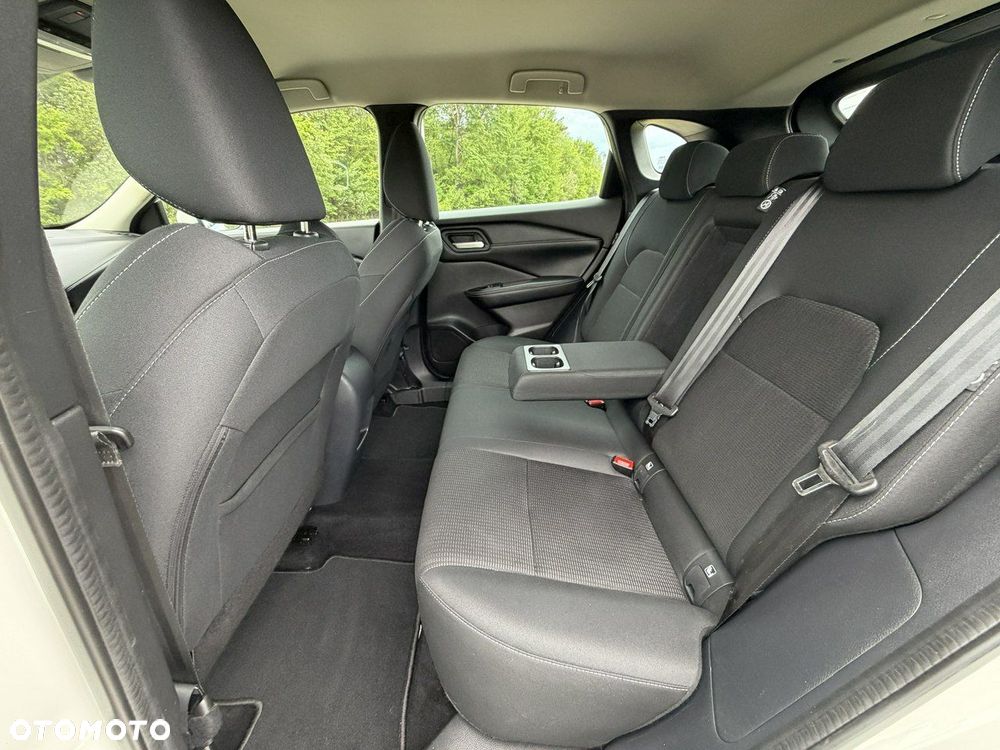 Nissan Qashqai - 15