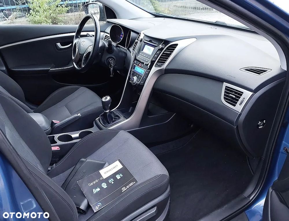 Hyundai i30 1.6 GDI Style - 9