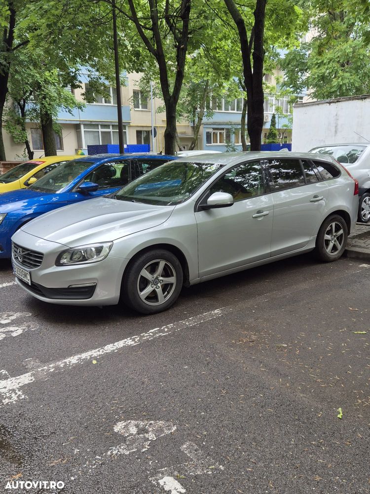 Volvo V60 D2 DRIVe Momentum - 20
